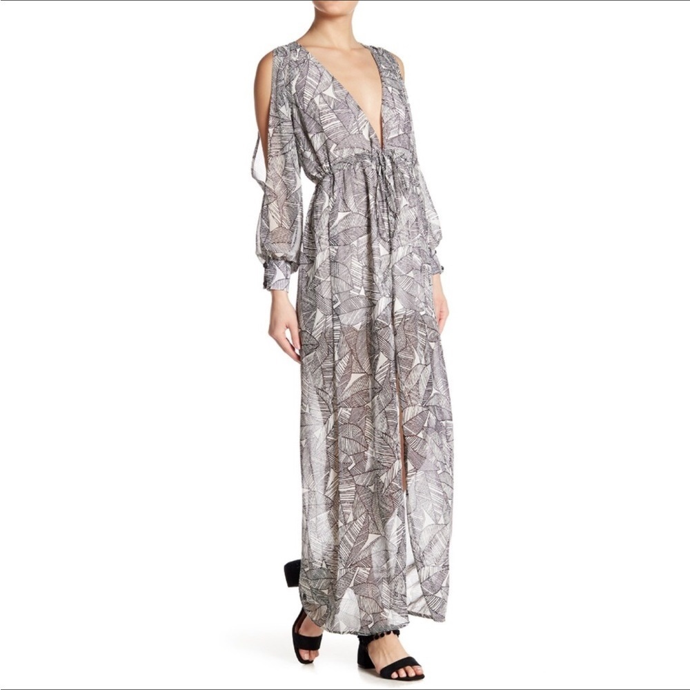 “Meghan La” Lotus Maxi Dress